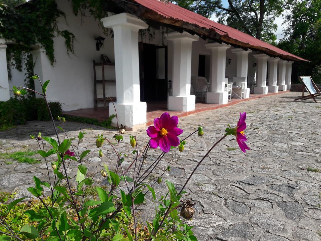 Estancia Las Tacanas Tafí del Valle Exterior foto