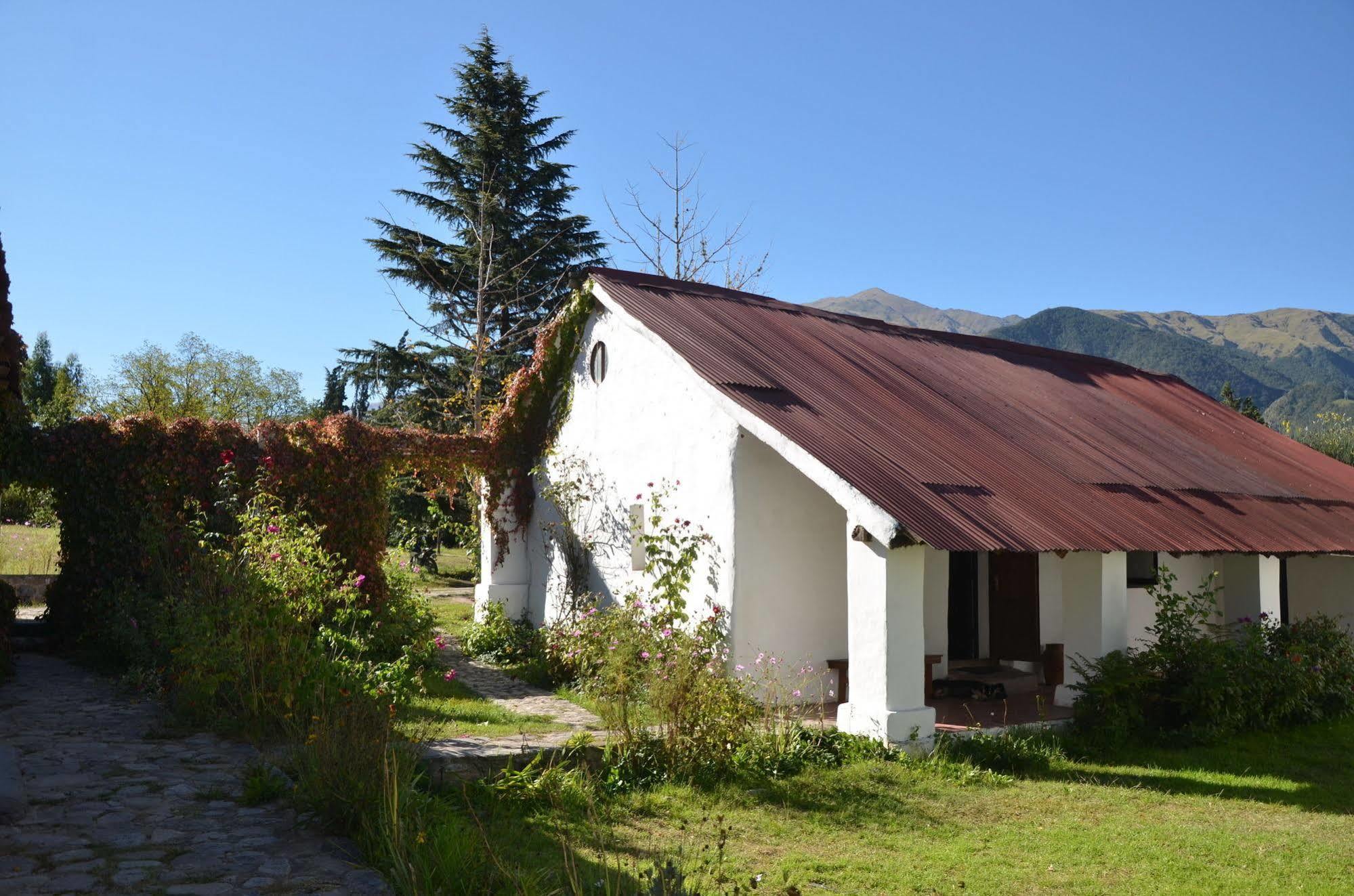 Estancia Las Tacanas Tafí del Valle Exterior foto